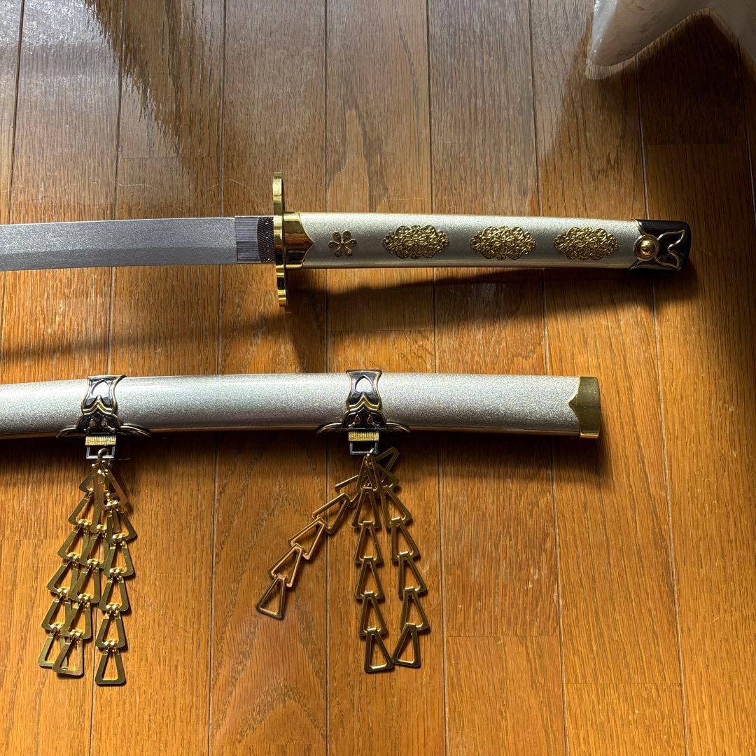 刀剣乱舞　鶴丸国永　模造刀 鶴丸国永・模造刀（ご注文受付中）｜製作事例｜肥後虎-HIGOTORA