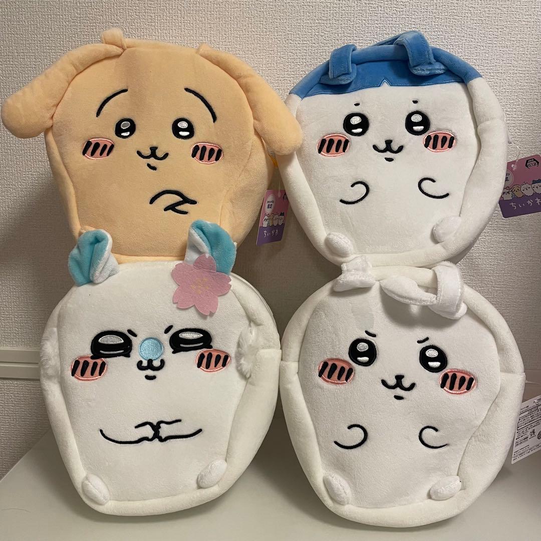 【ラウンドワン限定】ちいかわ　ふわふわバッグ〜イメチェンすがた〜　4点セット 新プライズ📣／ ラウンドワン限定プライズに #ちいかわ アイテムが新