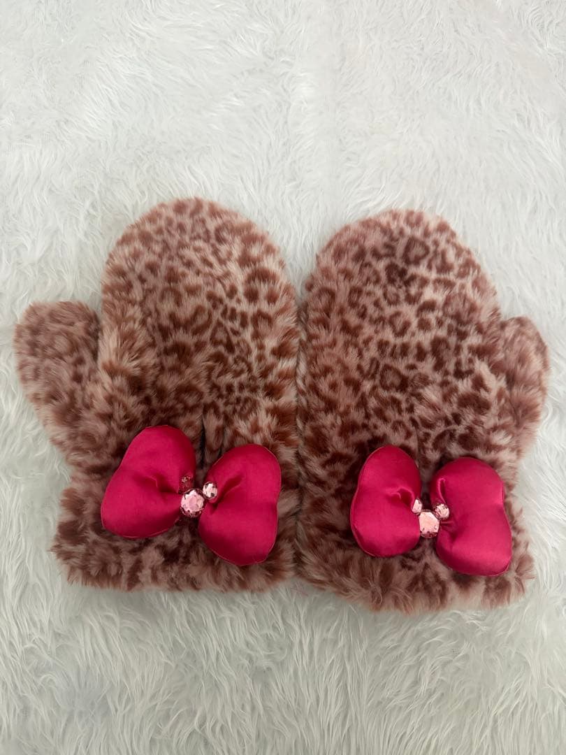 ディズニー ヒョウ柄 手袋ミトン ピンク ミニー - メルカリ