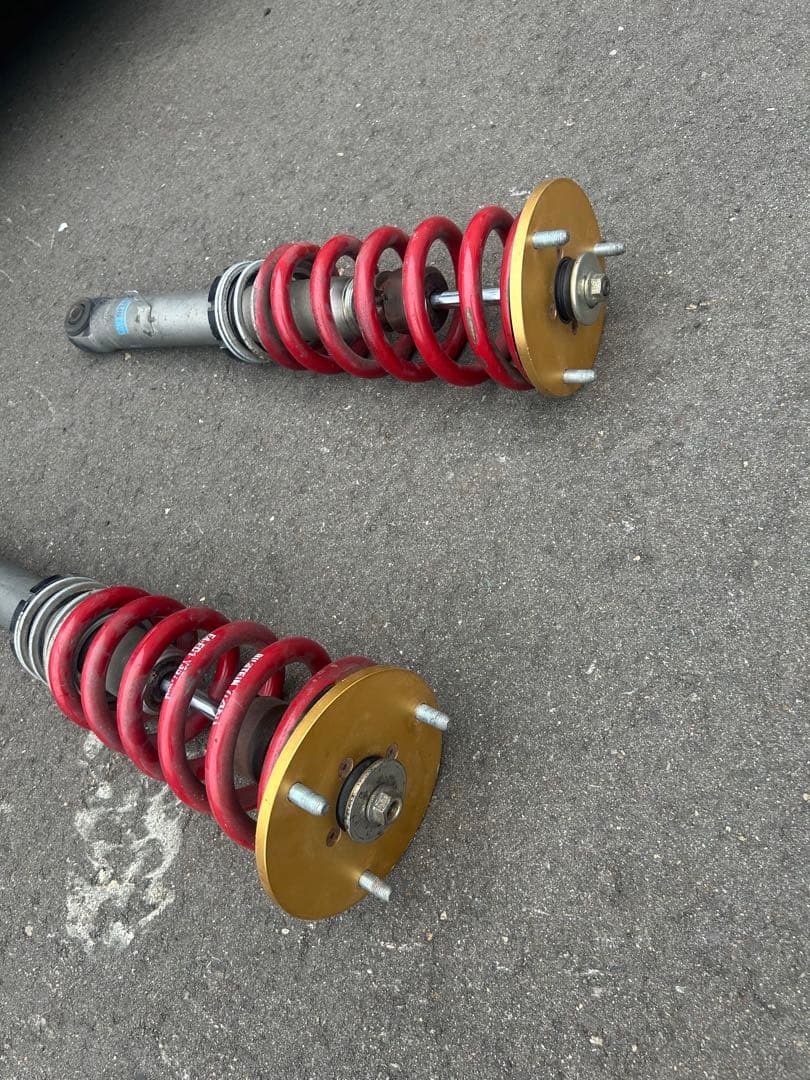 16アリスト17マジェスタソアラ車高調ビルシュタイン