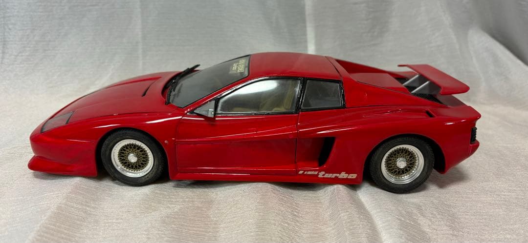 ジャンク】フジミ フェラーリ テスタロッサ ケーニッヒ 1/16 完成品