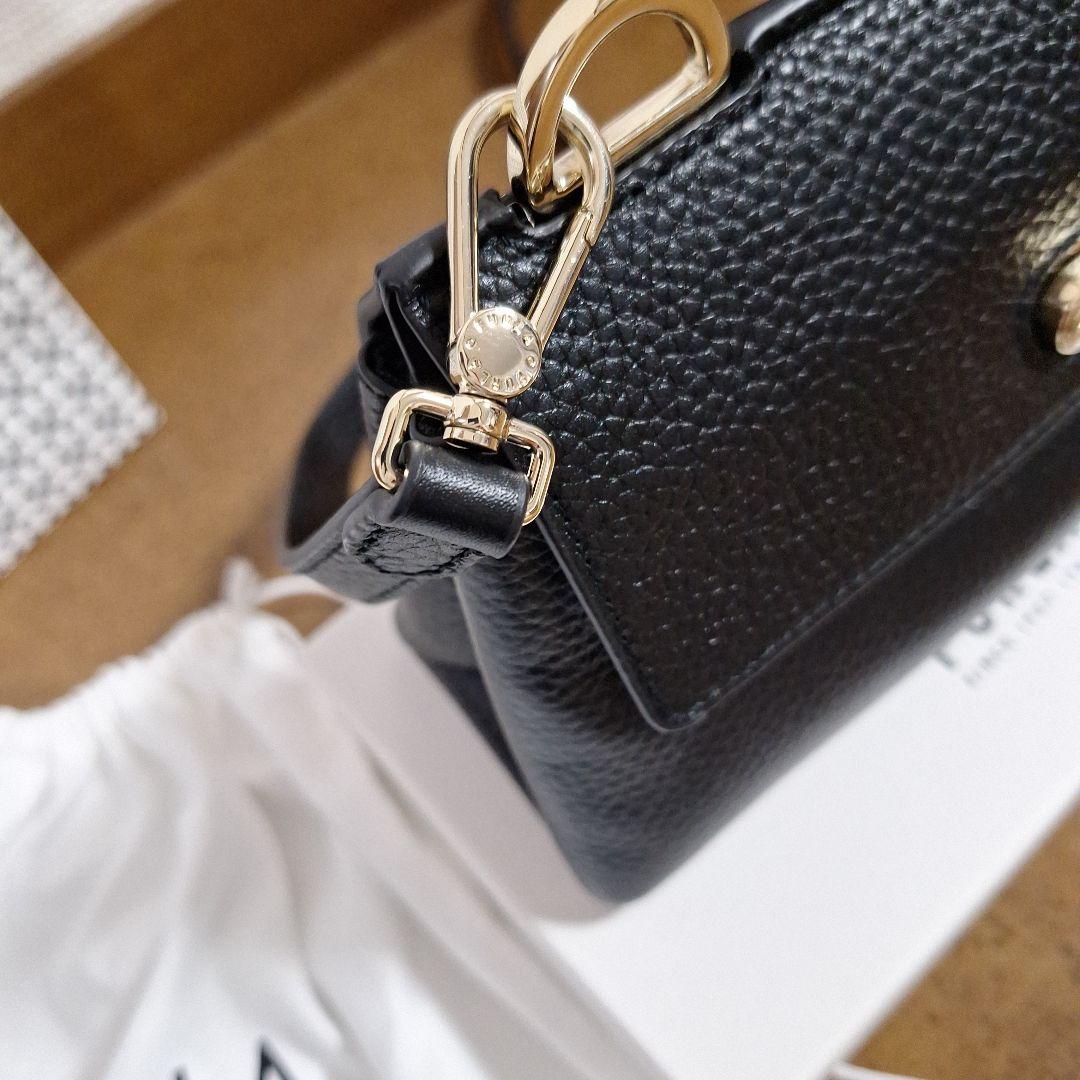 ケ*ん様 新品未使用 ☆ FURLA ☆ DANAE XL Crossbody【 - メルカリ