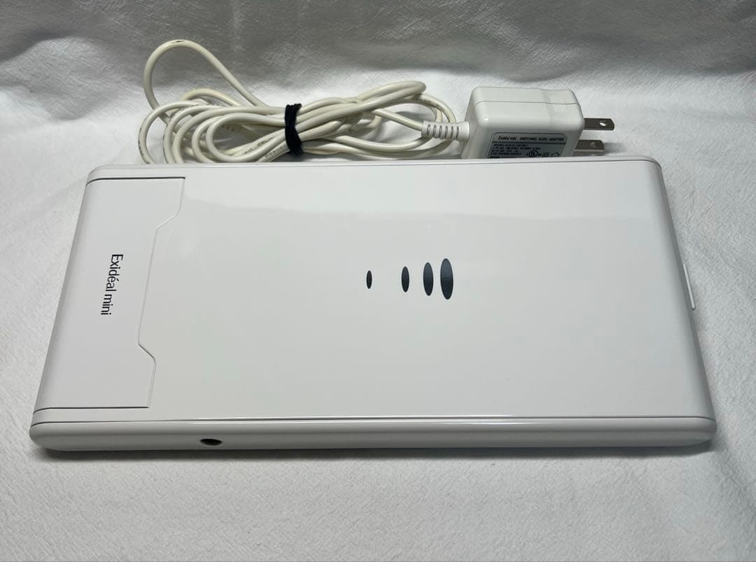 Exideal mini エクスイディアル ミニLED美顔器 EX-120 n10015458-001.jpg