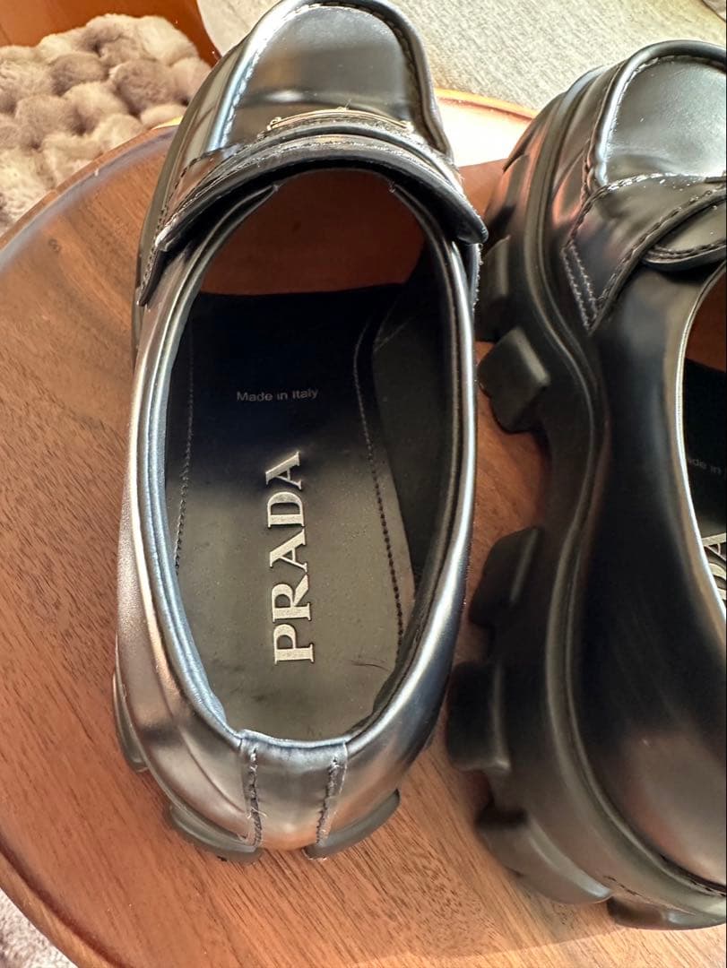 PRADA メンズモノリスブラッシュドレザー　8.5 (27.5cm)