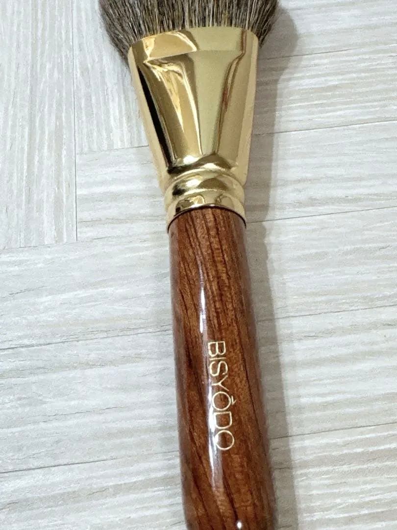 美品】ウエダ美粧堂 パーフェクトフィットブラシ（扇型） B-F-05