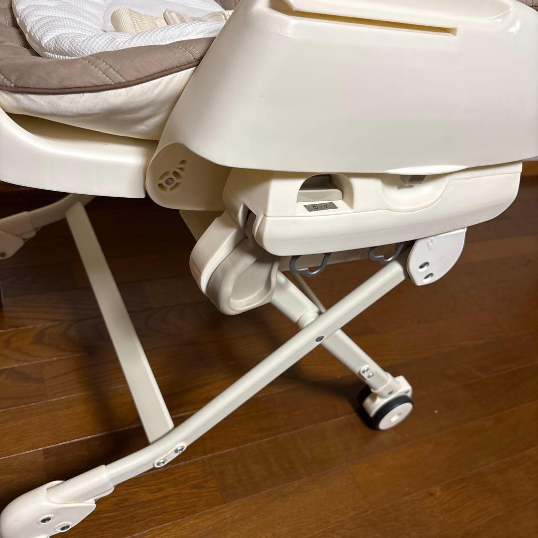 メルカリ市限定価格】Combi ネムリラ オートスイング 電動 ハイローチェア