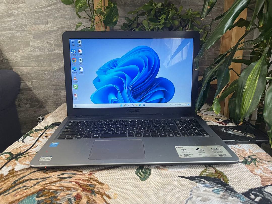 今だけ価格❤️ホワイトノートパソコン♡Windows11♡高性能corei3 楽天市場】【新品】第10世代 Corei3 1005G1 Windows11 ノートパソコン