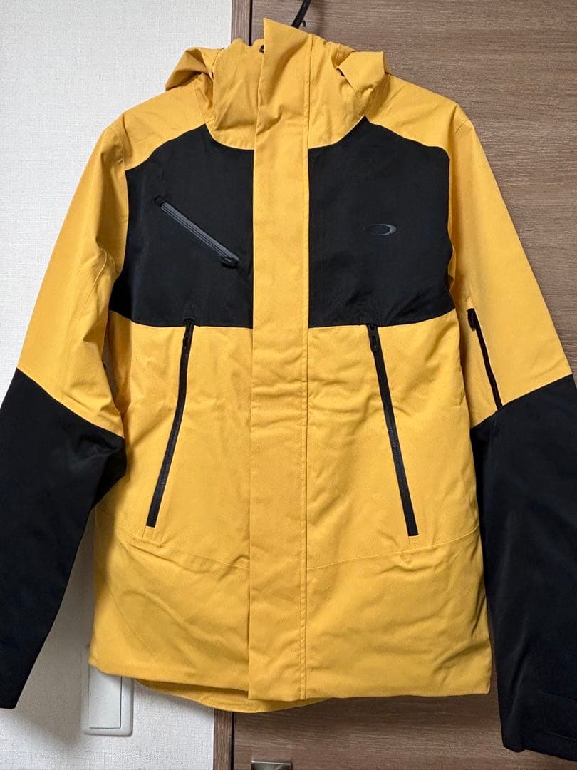 オークリーOAKLEY スキー・スノーボードウェア　ジャケット OAKLEY（オークリー） スノーボードウェア レディース ジャケット 中綿