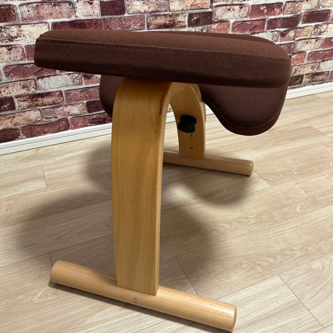 balans Easy 骨盤・姿勢矯正チェア