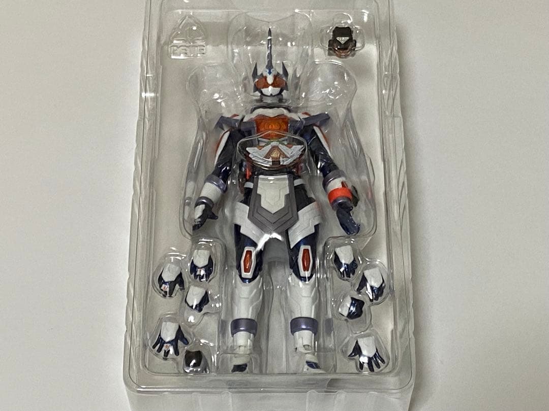 S.H.Figuarts 仮面ライダーマジェード