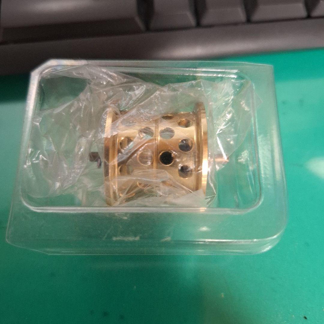 KTF フィネススプール ゴールド 「KAHEN」 Revo BF8/BF7用