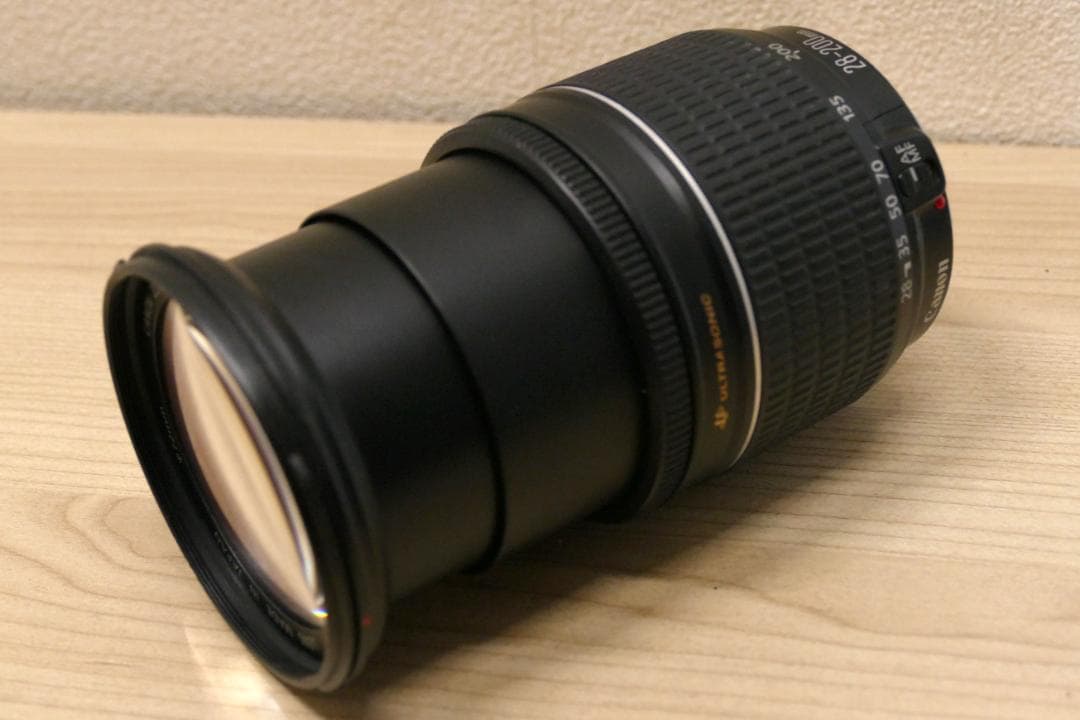 Canon EF 28-200mm f3.5-5.6 USM 【中古】