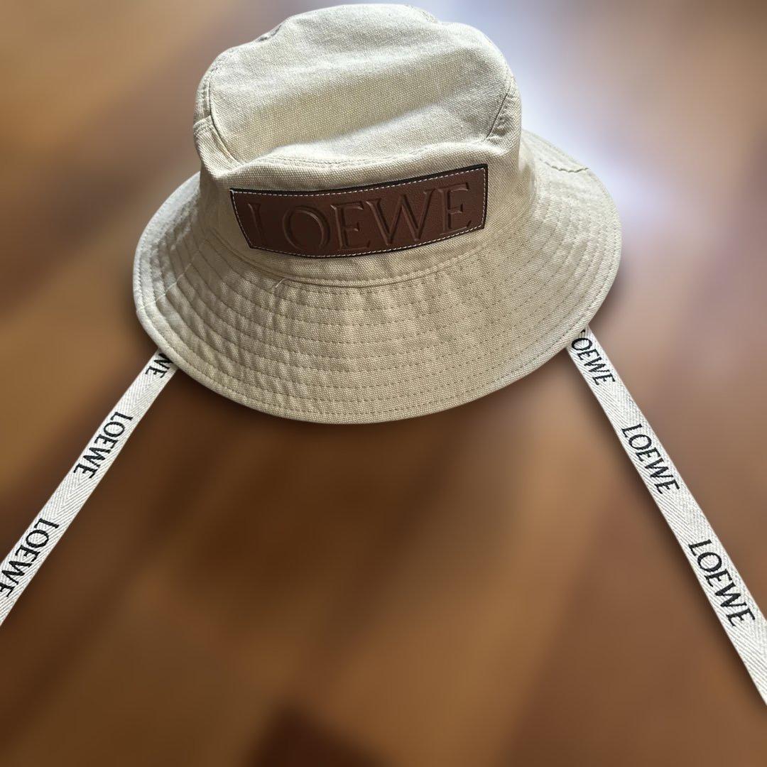LOEWE バケットハット ベージュ 中古・古着通販】LOEWE (ロエベ) バケットハット ベージュ｜ブランド