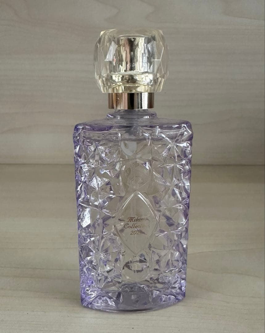 ミラノコレクション オードパルファム 2022 限定 香水 30ml 残量多 Amazon | 限定発売 カネボウ ミラノコレクション オードパルファム2022
