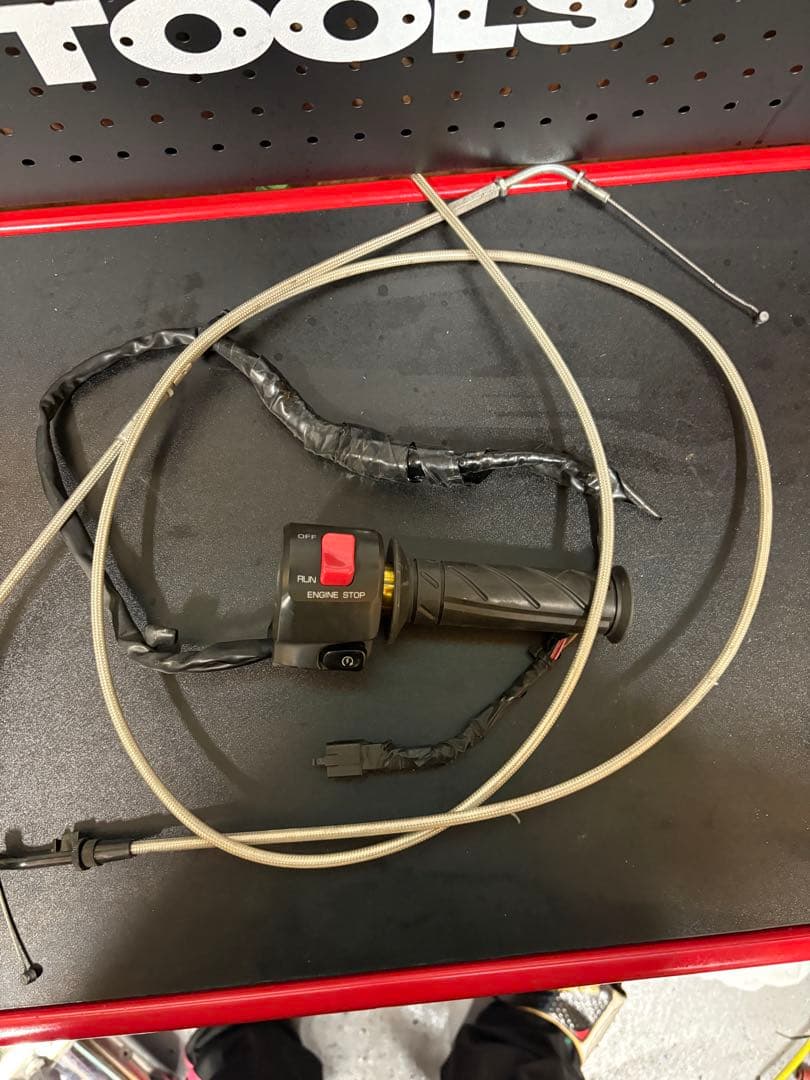 mnゼファー400 スイッチボックス　アクセルワイヤーセット 国内産 ゼファー400/Χ 1本引き專用 アクセル ワイヤー メッシュ