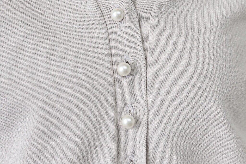 item pick up】パールボタンカーディガン - BEARDSLEY(ビアズリー)本部