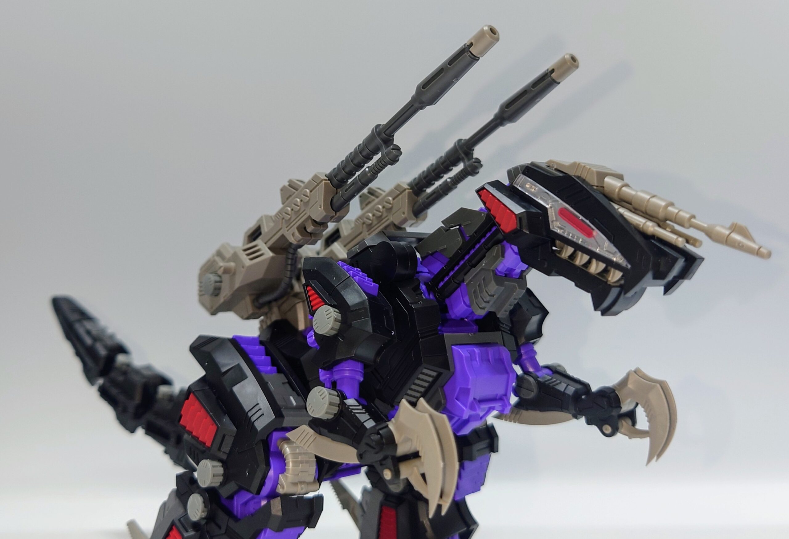 レビュー239 1/100キット リアライズモデル RMZ‐02 ジェノザウラー